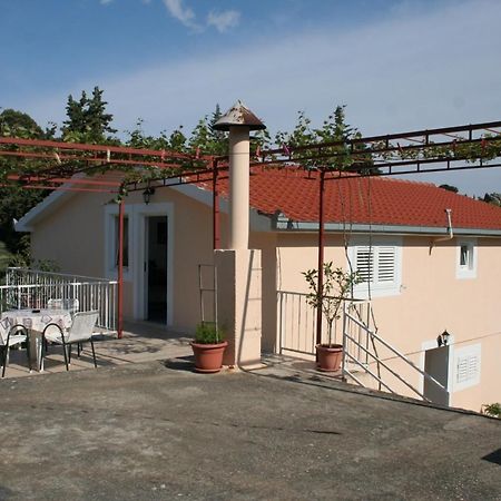 Apartments By The Sea Trpanj, Peljesac - 257 Esterno foto